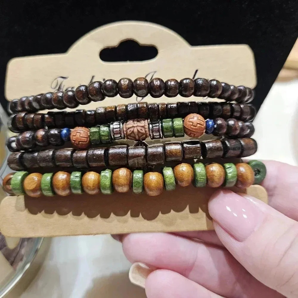 5PC boho style bracelets.  Wooden  stretc, multi brown and green color.